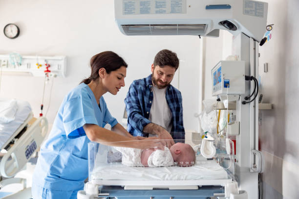 Best Doctor For Neonatal Intensive Care in Vartak Nagar, Thane